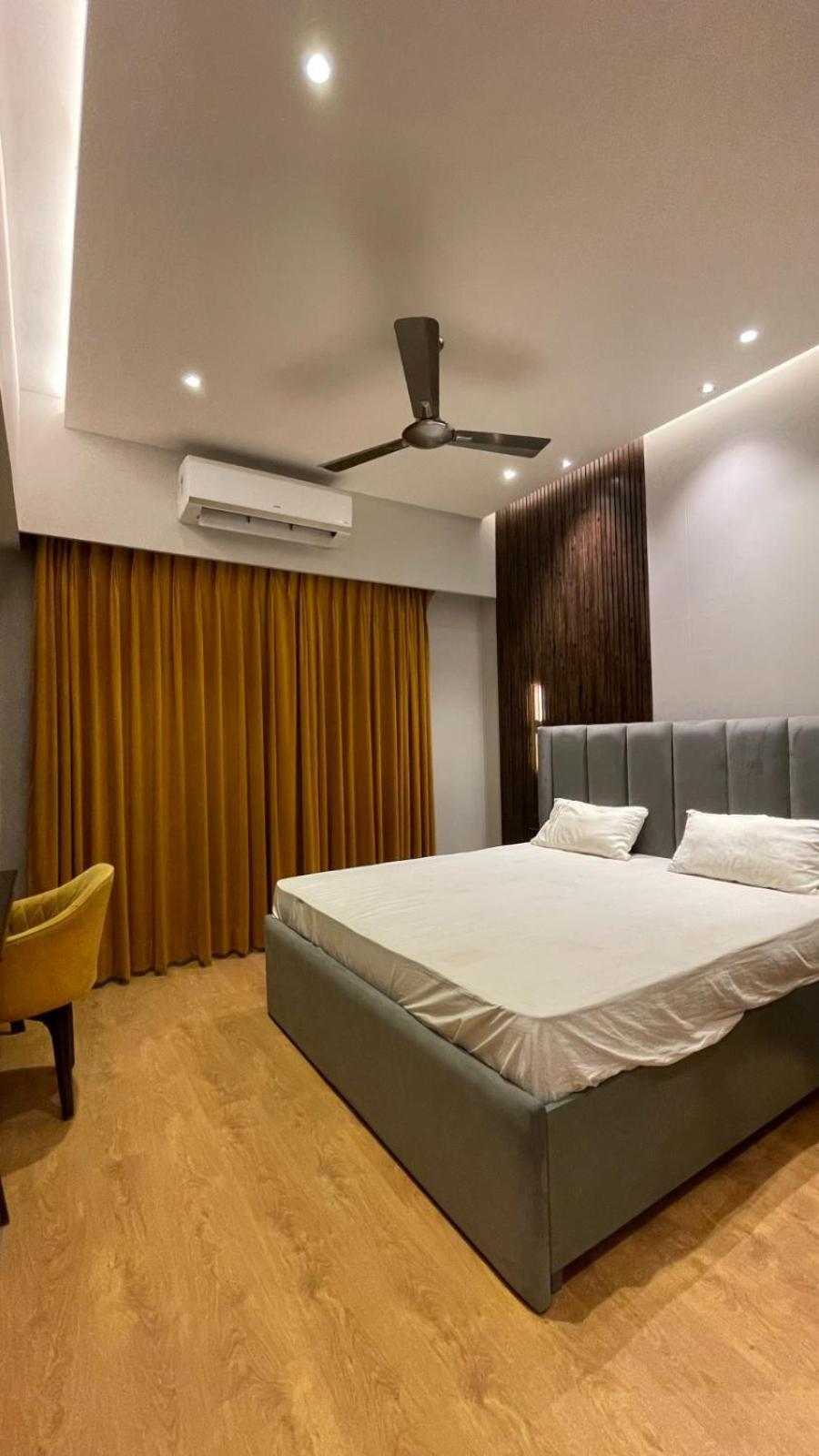 Aparthotel Urban Abodes Ghaziabad Zewnętrze zdjęcie